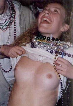15P party girls naked at spring break