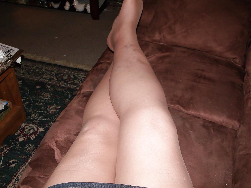 7P Crossdresser-Beine
