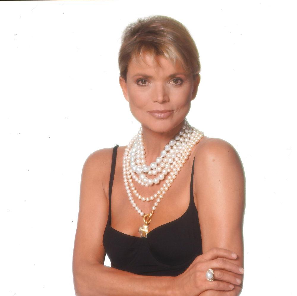 25P Uschi Glas - Germanys Hottest Grandma