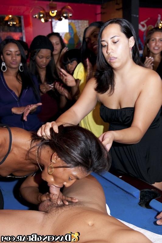 16P Crazy club babes getting penetrated by nasty dudes at party