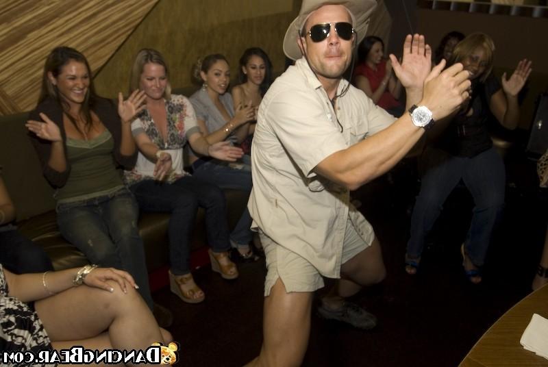 16P Hot bodied male strippers seduce babes in the private club