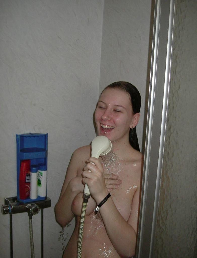 15P Homemade amateur teen girlfriend fuck then shower