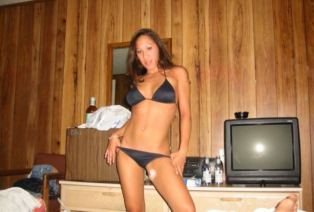 12P Sexy Stripper With a Hot Body 