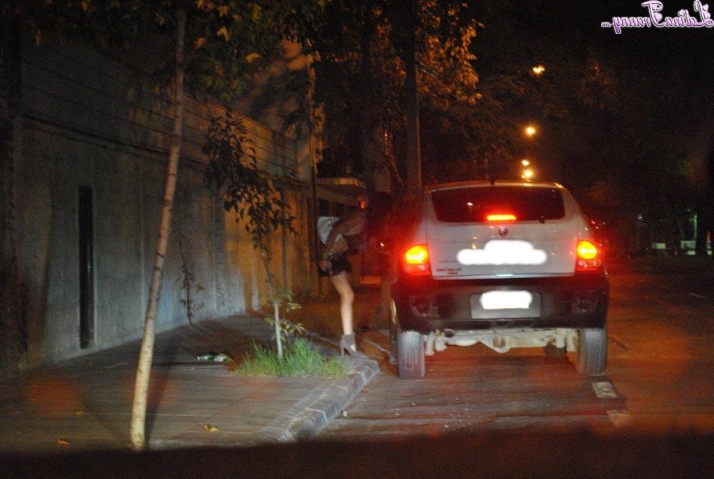 12P Nikki posing as a street prostitute