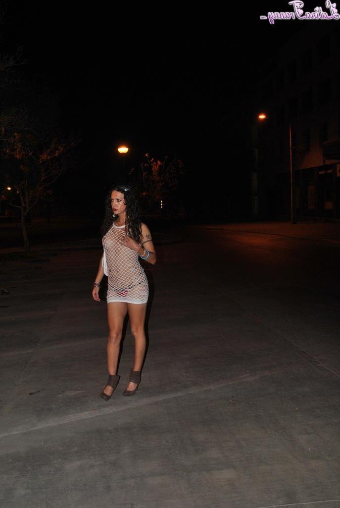 12P Nikki posing as a street prostitute
