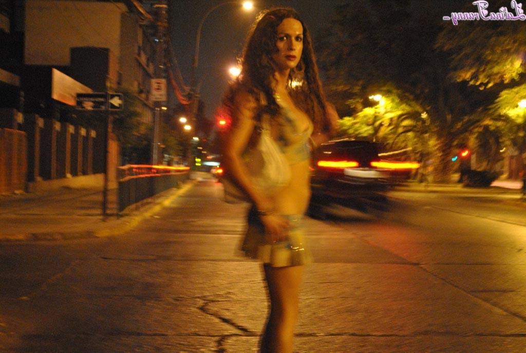 12P Nikki posing as a street prostitute