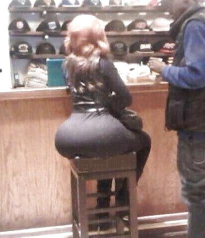 20P Big Booty 48