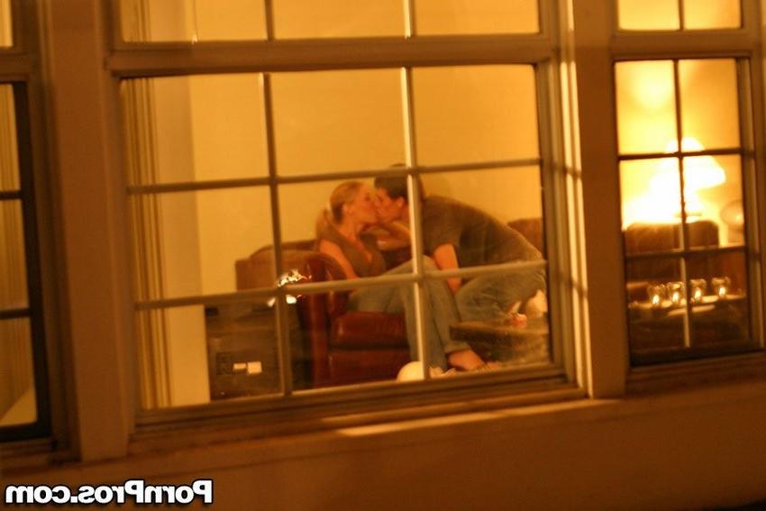 16P blonde chick captured by spycam kissing with her bf