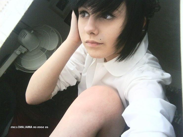 15P Selfshot topless emo teen gfs in the mirror