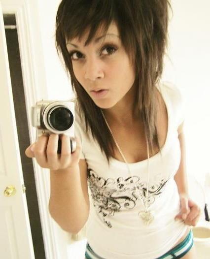 15P Horny selfshot emo girlfriends in panties
