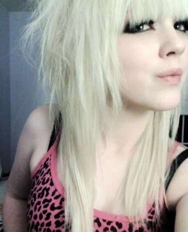 15P Horny selfshot emo girlfriends in panties