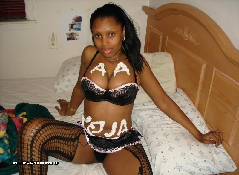 15P Dreamy amateur teenage girlfriends tease cock in homemade pix