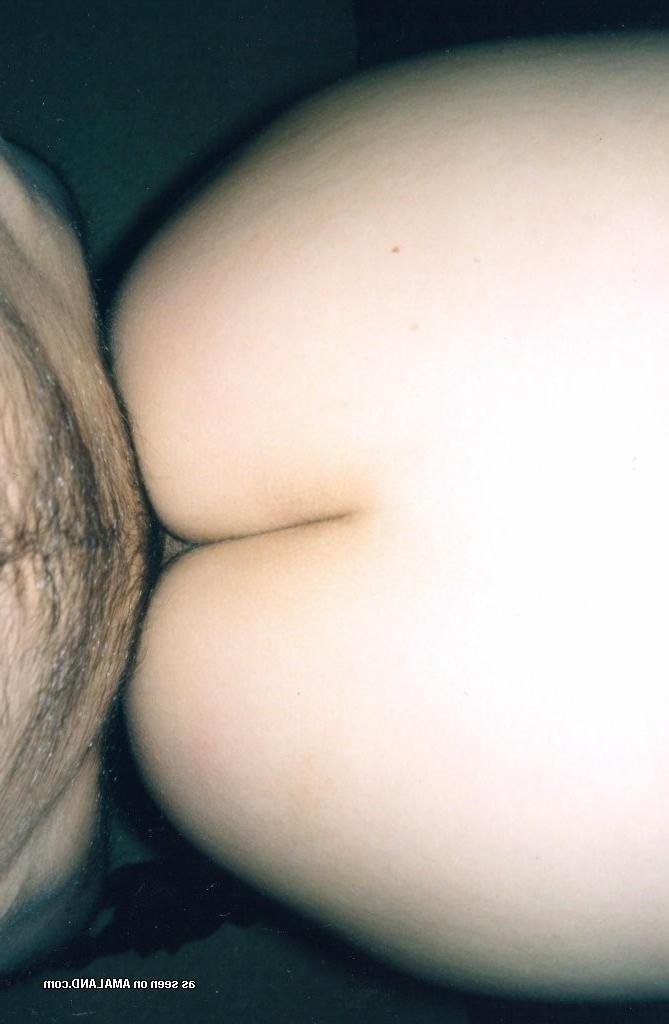 15P Collection of hot teen girlfriends in homemade pix