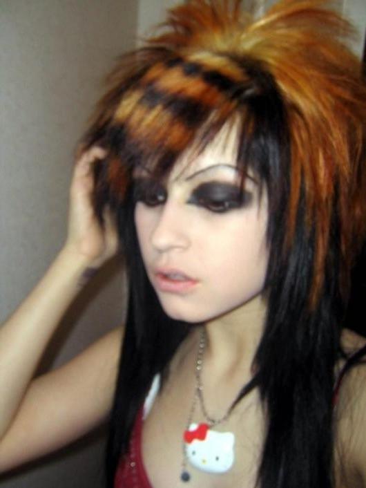 15P Horny selfshot emo teens teasing in panties