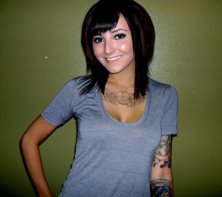 15P Horny selfshot emo teens teasing in panties