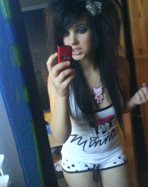 15P Teen emo girlfriends teasing in their panties