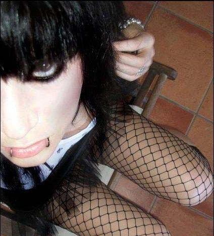15P Teen emo girlfriends teasing in their panties