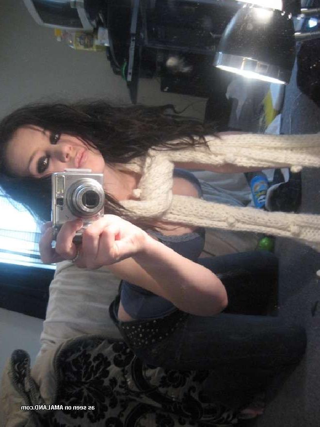 15P Tattooed and pierced amateur alternative emo teen girlfriends