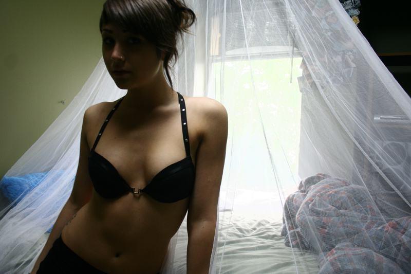 15P Alternative amateur emo teen girlfriends show tits