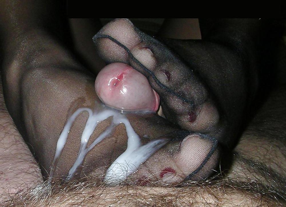 25P Cum on her 2