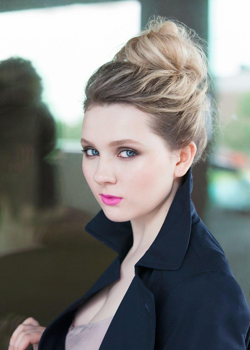 25P Abigail Breslin Erotic