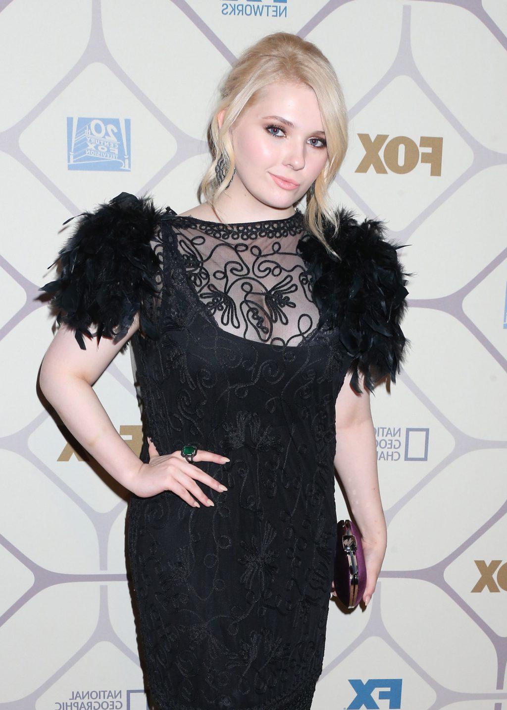 25P Abigail Breslin Erotic