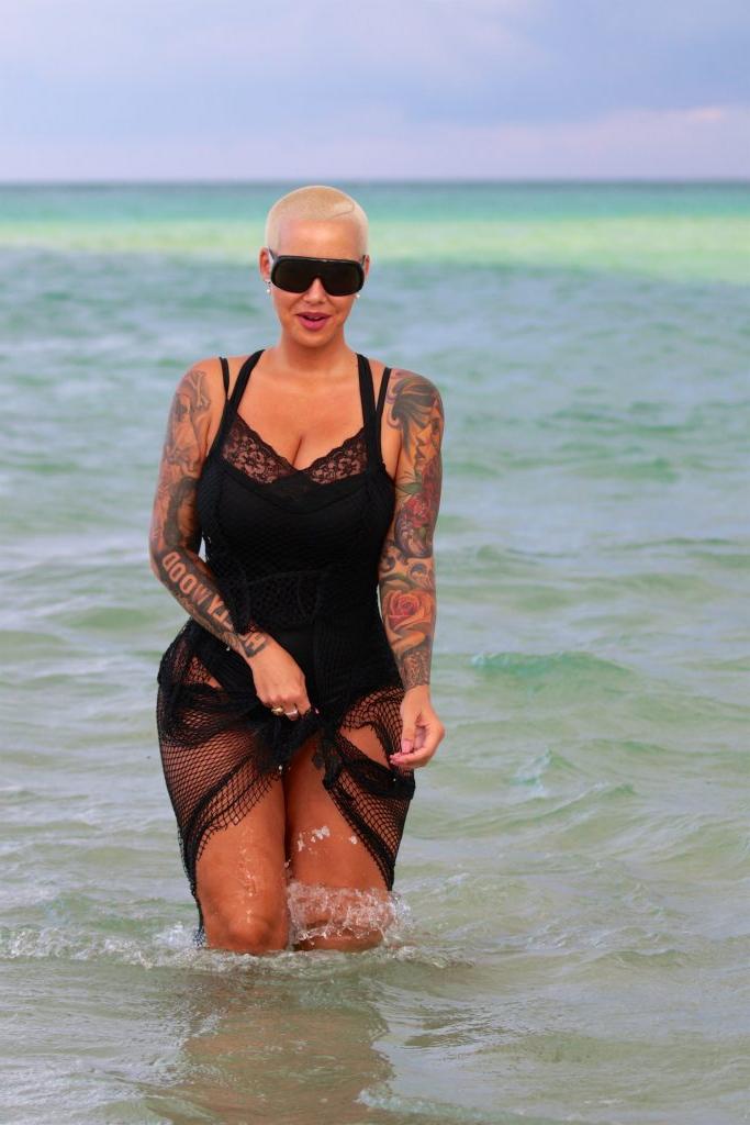 25P Amber Rose: Endless Summer/Endless Booty