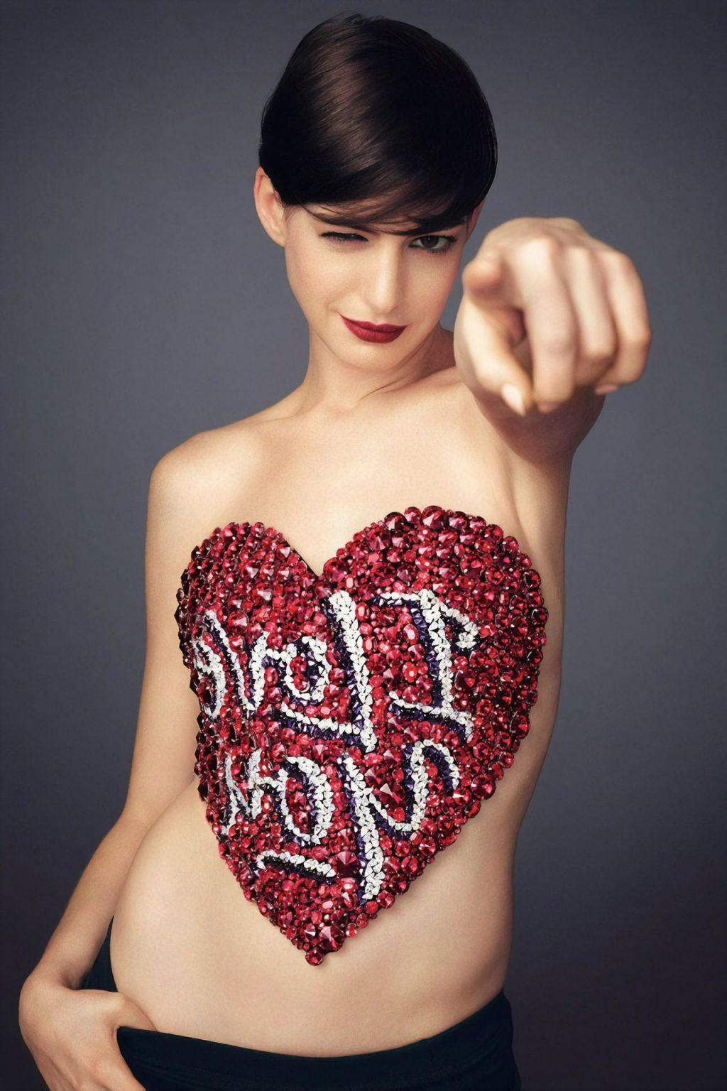 5P Anne Hathaway Erotic