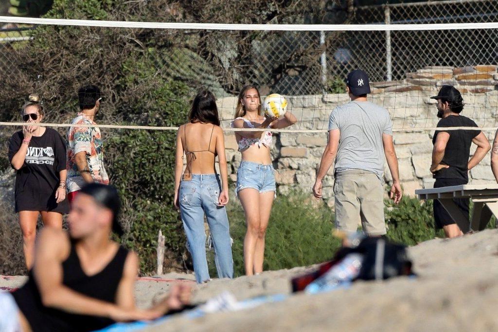 5P Camila Morrone Erotik