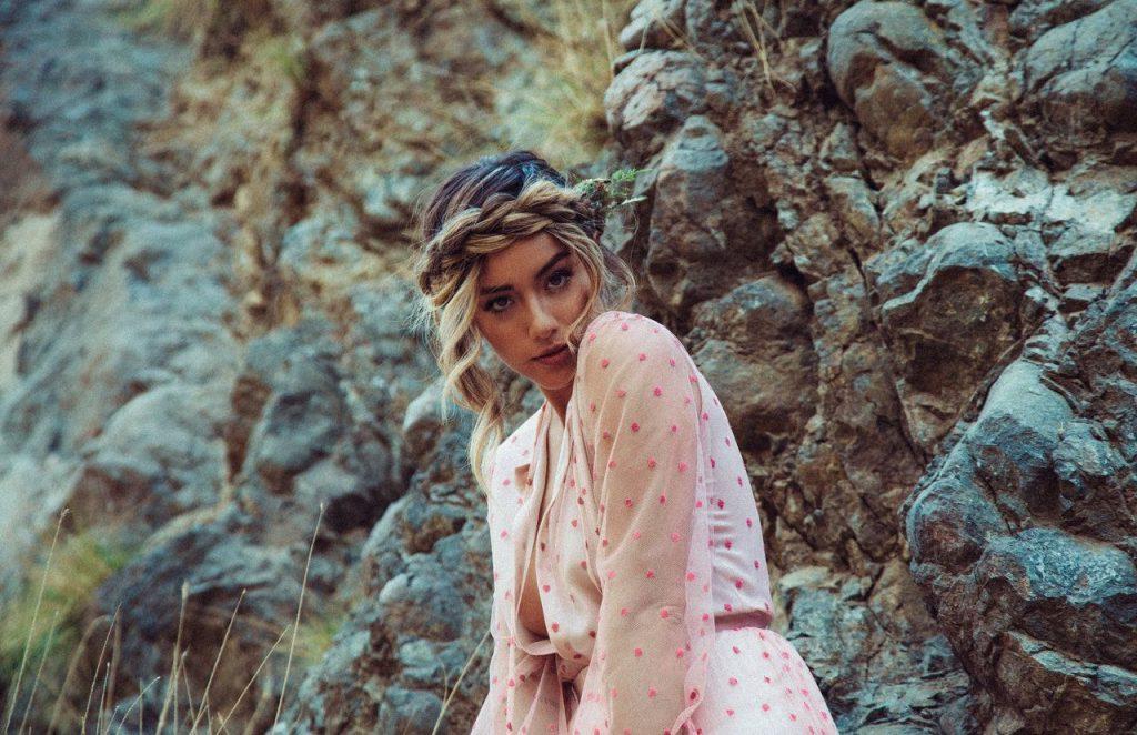 4P Chloe Bennet Erotic