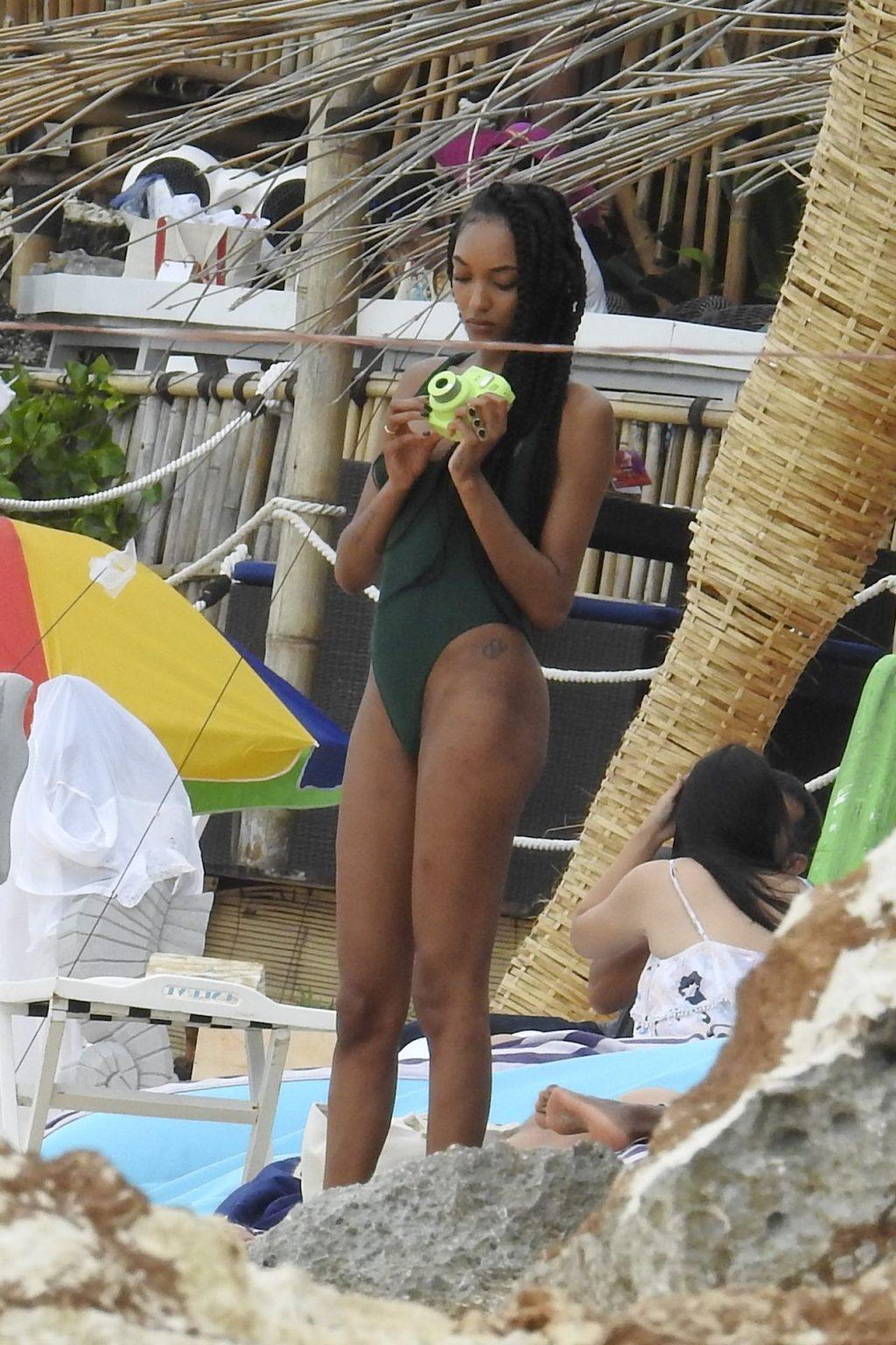 25P Jourdan Dunn & Cindy Bruna Erotic