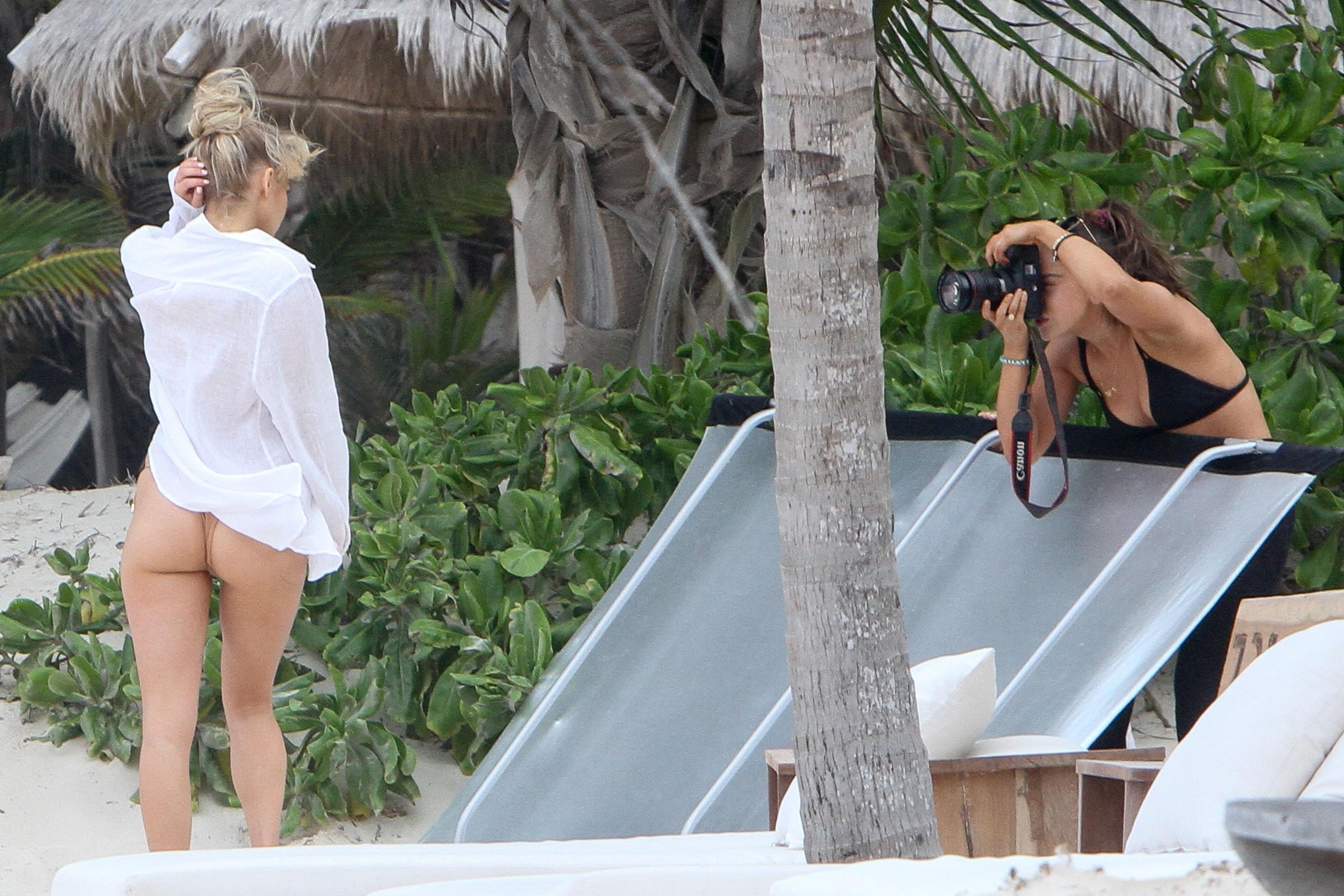 25P Tess Jantschek, Nonny Mulholland, Natasha Oakley, Devin Brugman, McKenna Berkley Erotic