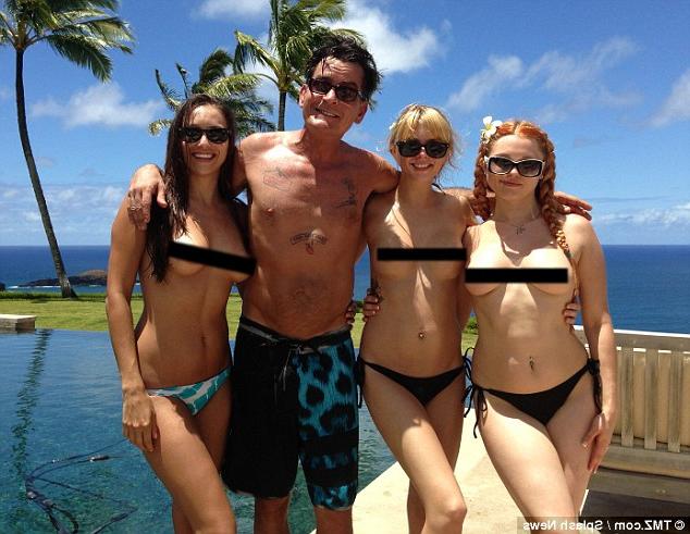 25P The Fappening Celebrities Photos