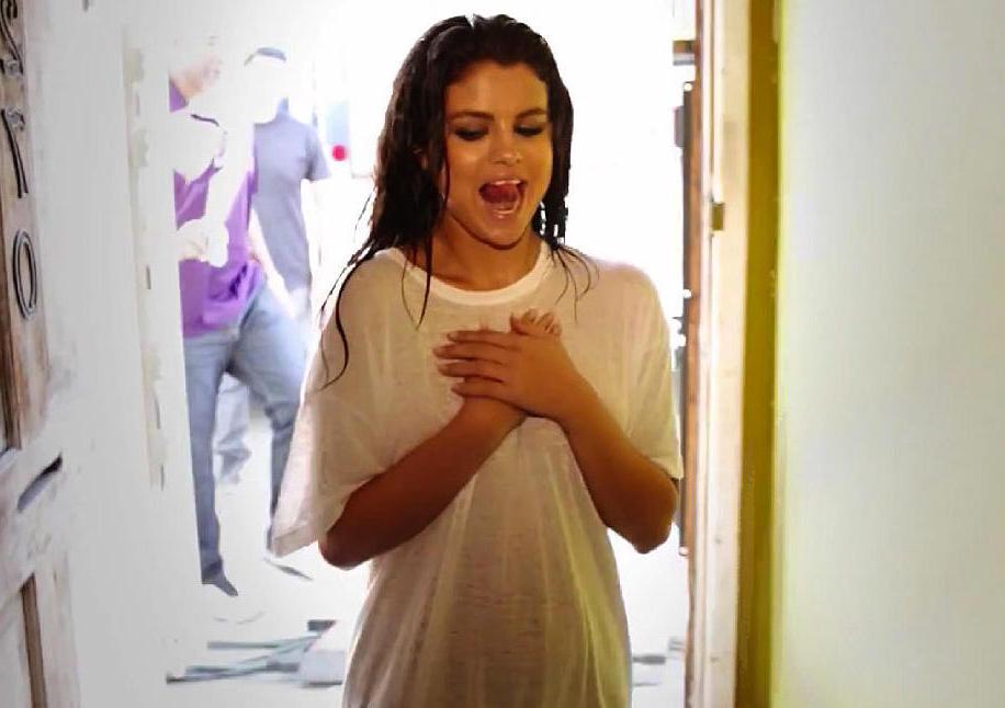 25P The Fappening Celebrities Photos
