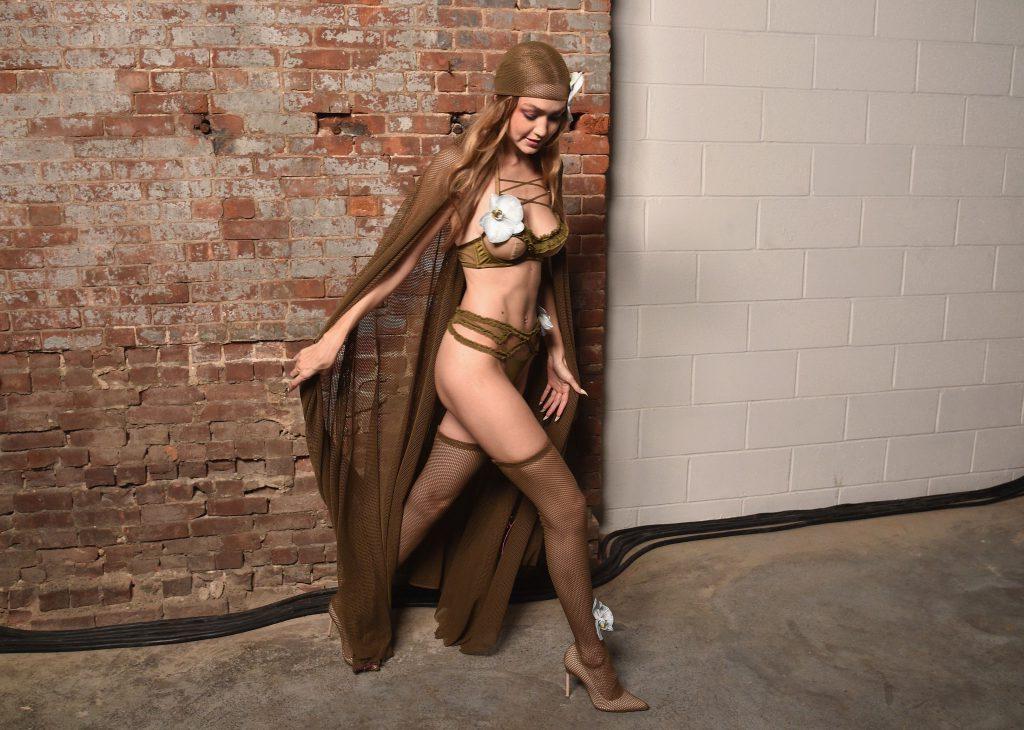 13P Gigi Hadid Erotic