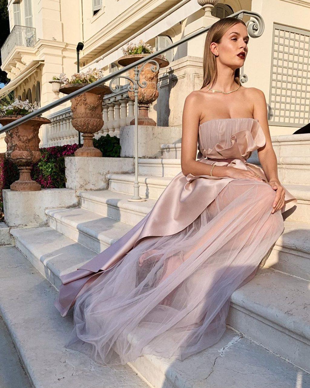 5P Josephine Skriver Erotic