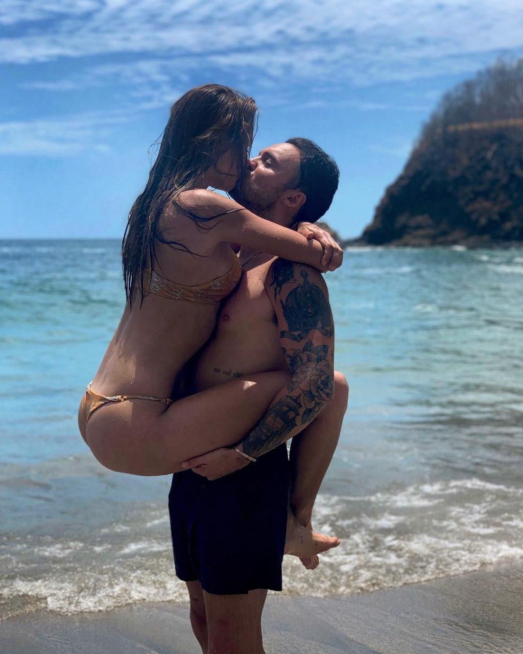 5P Josephine Skriver Erotic
