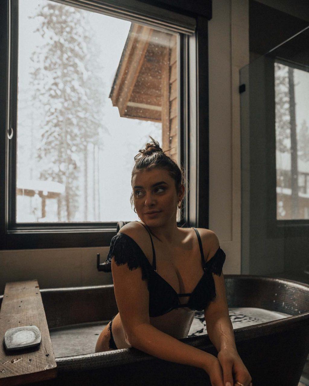 5P Kalani Hilliker Erotic