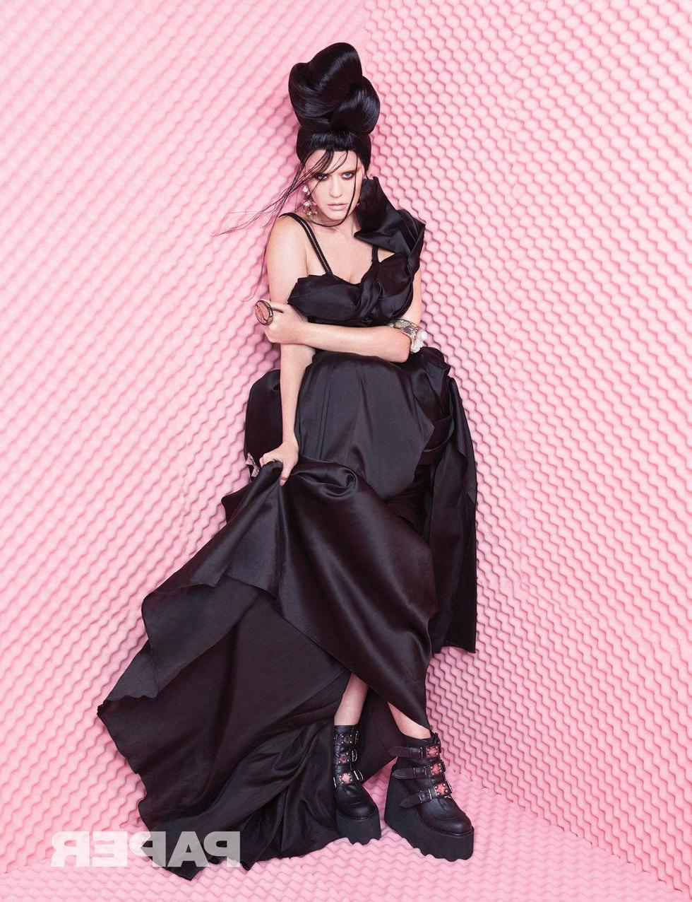 4P Katy Perry Erotic