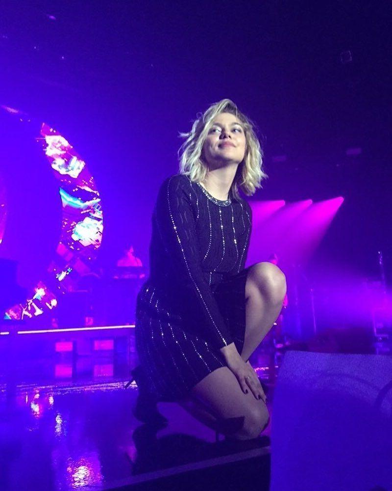 13P Louane Emera Erotic