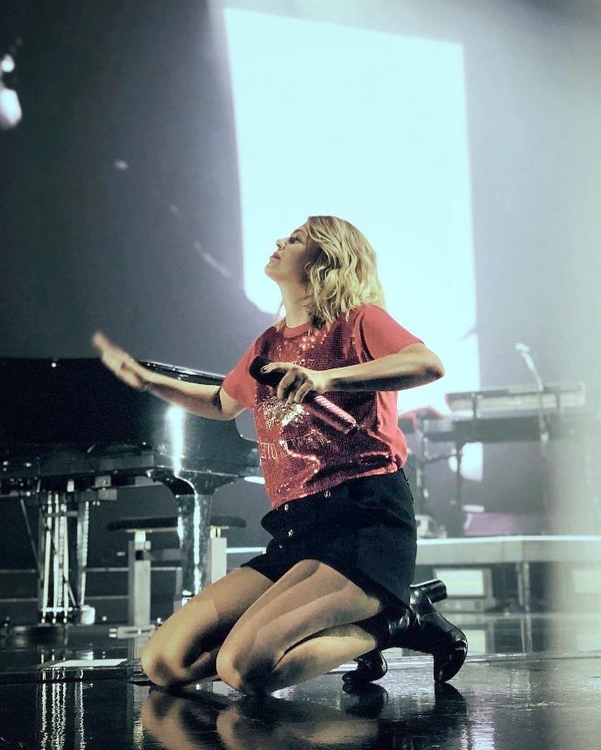 13P Louane Emera Erotic