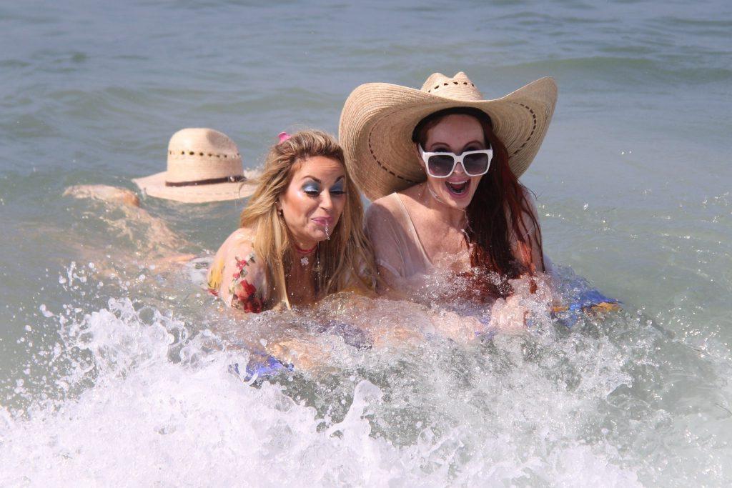 25P Phoebe Price & Marcela Iglesias Erotic