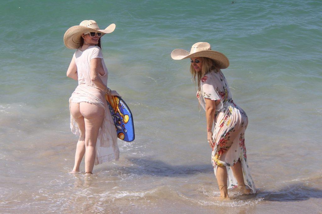 25P Phoebe Price & Marcela Iglesias Erotic