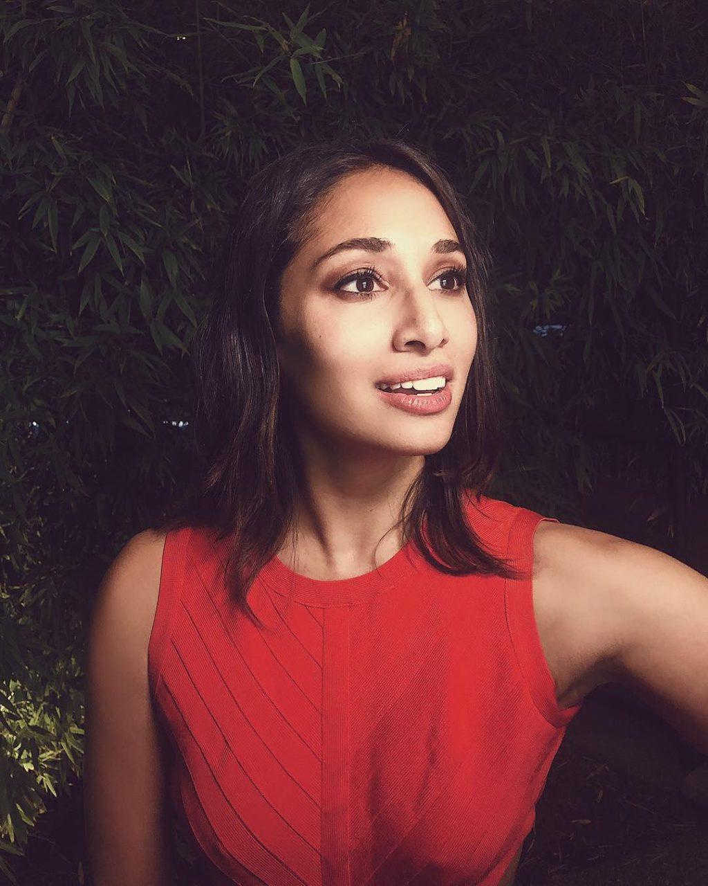25P Meaghan Rath Erotic