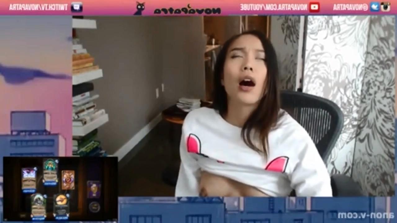 11P Masturbation Pics of NovaPatra