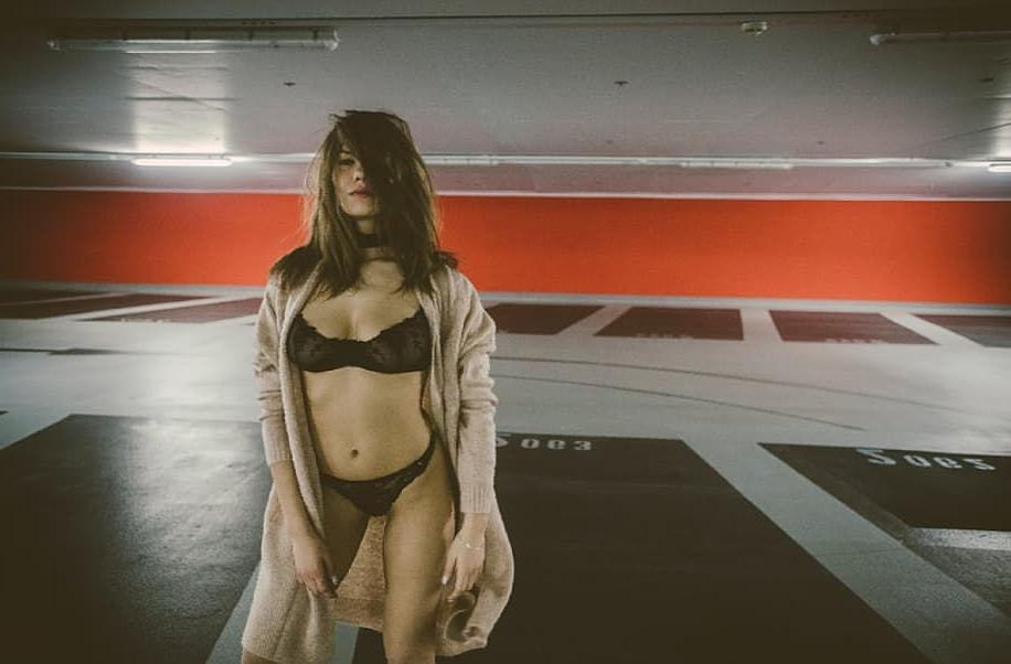 25P Polina Volodina Erotic