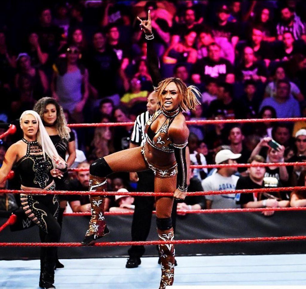 25P WWE Alicia Fox Erotic
