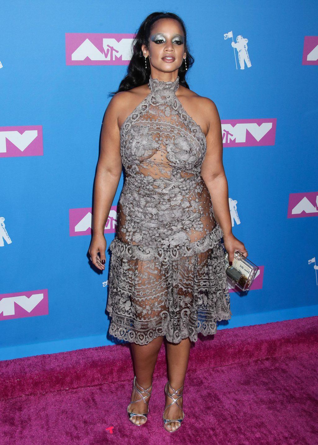 25P Dascha Polanco Erotic