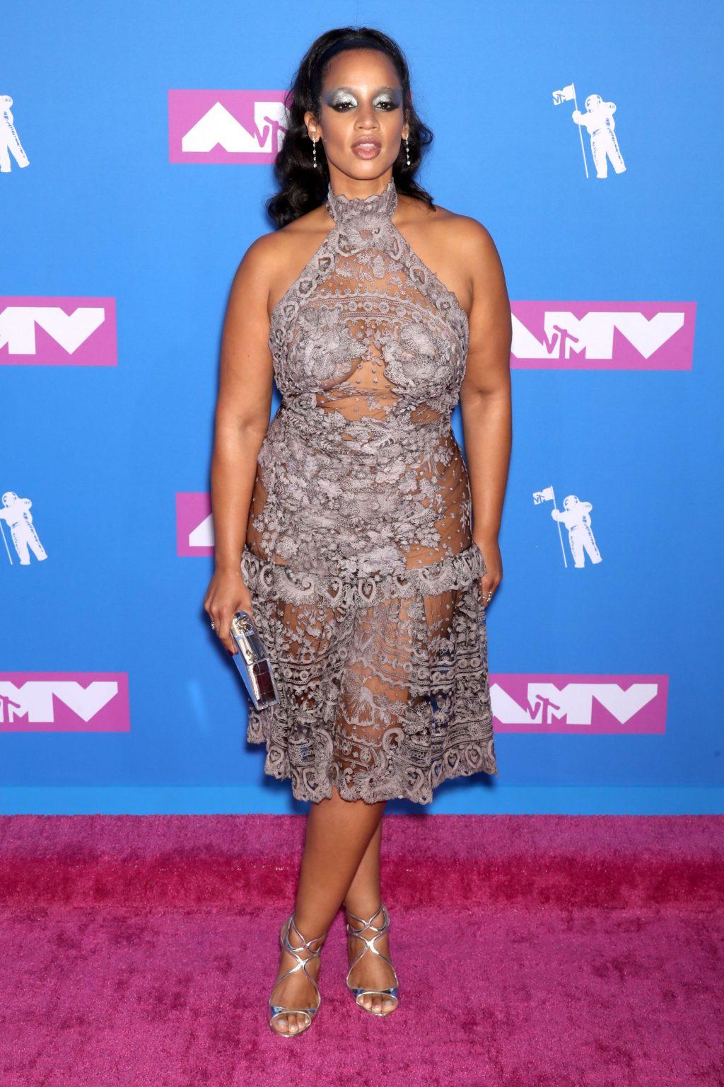 25P Dascha Polanco Erotic