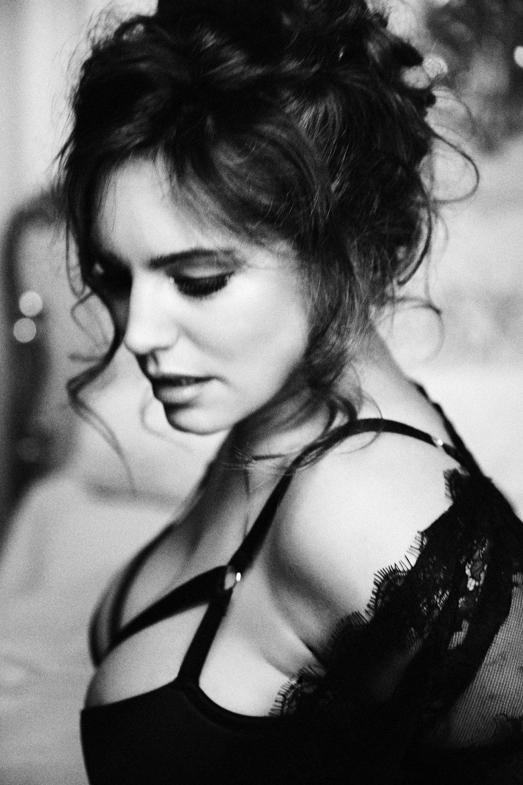 5P Kelly Brook Erotic